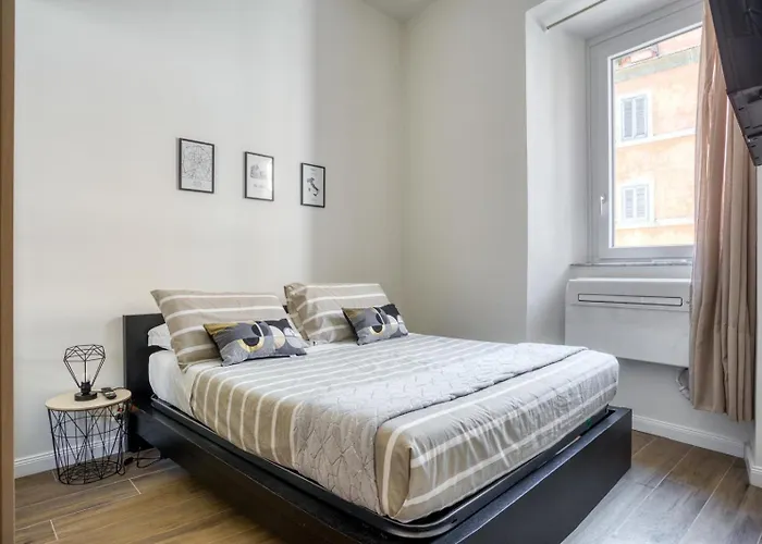 Moro Grand Trastevere 3br & Parking Apartment